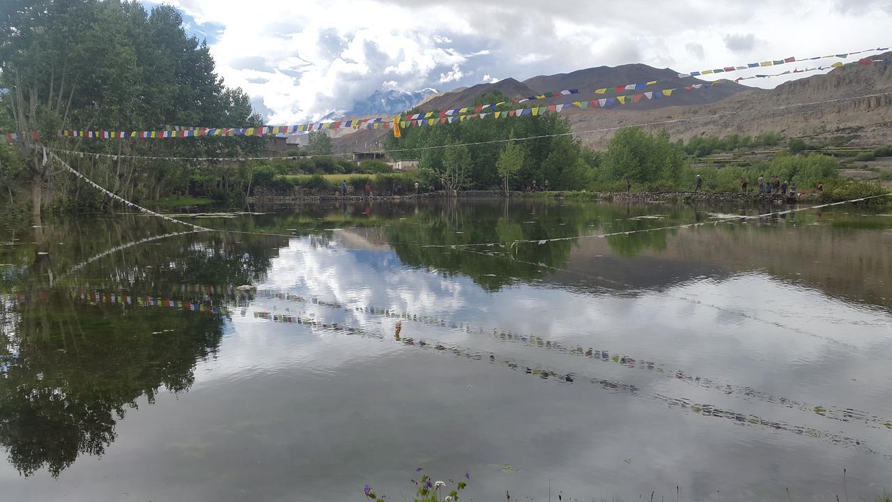 Hotel Grand Shambala Muktināth Екстериор снимка